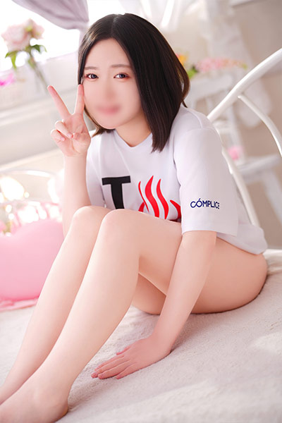 ����4